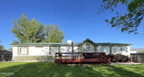 6305 Silver Knolls Ct, Winnemucca, NV 89445