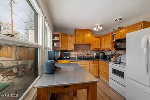 Kitchen - 285 Bartlett St, Reno, NV 89512 photo 2 of 2