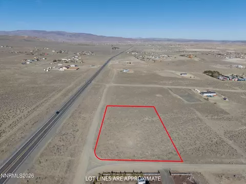 1470 W 8th St, Silver Springs, NV 89429