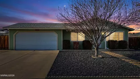 823 Overland Loop, Dayton, NV 89403