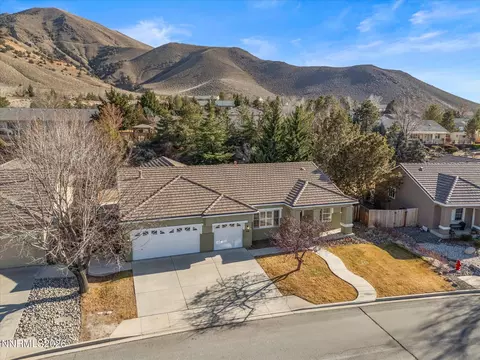 5860 E Hidden Valley Dr, Reno, NV 89502