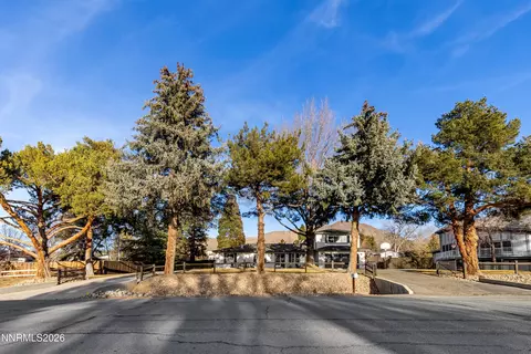 3620 E Hidden Valley Dr, Reno, NV 89502