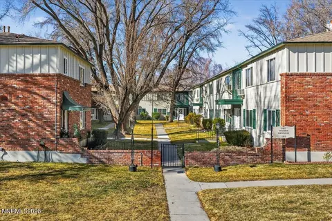 1945 4th St #22, Sparks, NV 89431