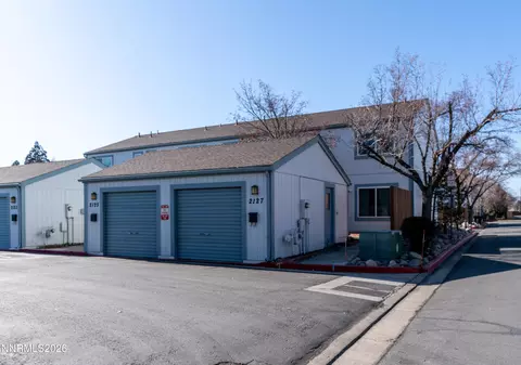 2127 Greyhaven Ln, Sparks, NV 89431