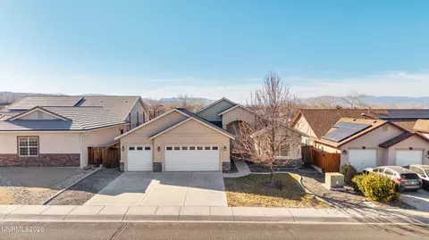 560 Wedge Ln, Fernley, NV 89408
