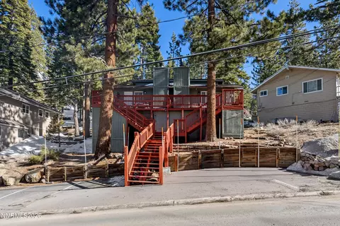 219 S Benjamin Dr #B, Stateline, NV 89449