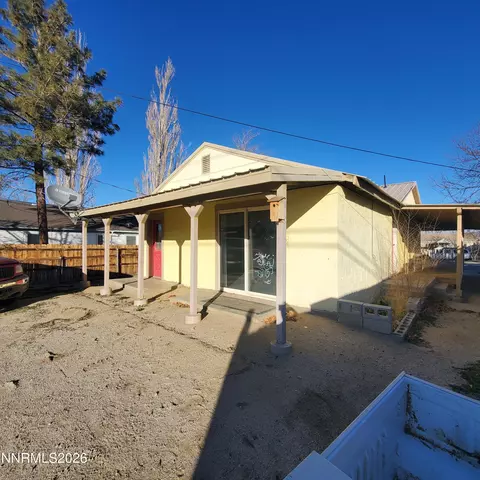 Exterior - 151 D St, Hawthorne, NV 89415 photo 2 of 2