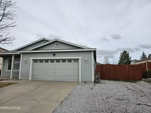 Exterior - 18213 Silverleaf Ct, Reno, NV 89508 photo 7 of 8