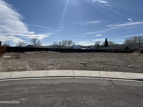 322 Copper Pointe Cir, Yerington, NV 89447