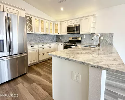 Kitchen - 1174 White Oak Loop, Minden, NV 89423 photo 1 of 6