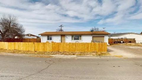 785 Gold Creek Ave, Battle Mountain, NV 89820