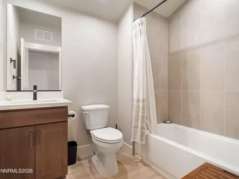 Bath - 408 Kelsey Ct, Minden, NV 89423 photo 4 of 4