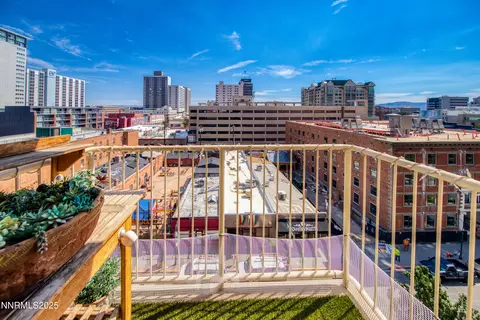 200 W 2nd St #501, Reno, NV 89501