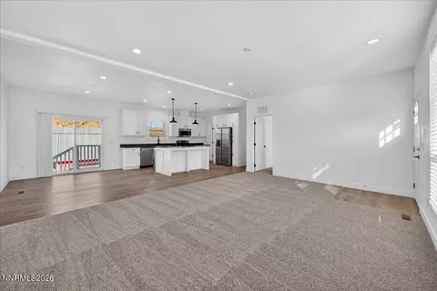 520 E 2nd Ave, Sun Valley, NV 89433 photo 6