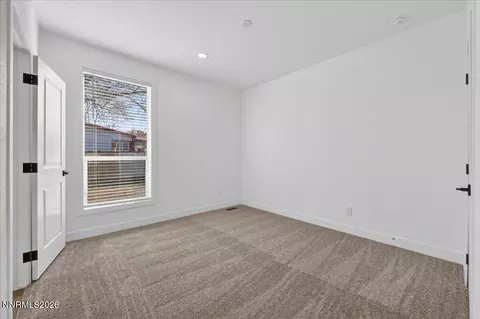 520 E 2nd Ave, Sun Valley, NV 89433 photo 34
