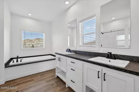 520 E 2nd Ave, Sun Valley, NV 89433 photo 25