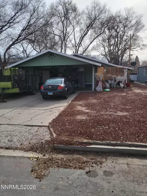 319 Lee St, Carson City, NV 89706
