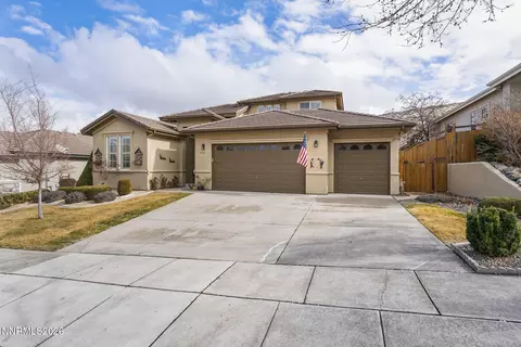 5700 Falcon Ridge Ct, Sparks, NV 89436