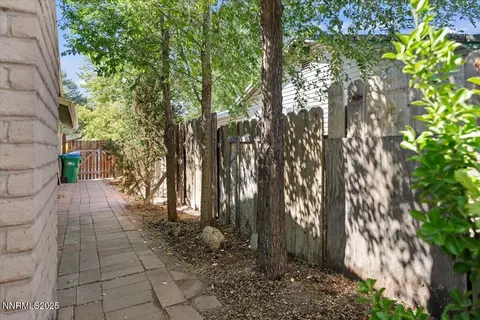 Exterior - 3040 Chavez Dr, Reno, NV 89502 photo 10 of 10