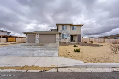 3176 Shimmer Ln, Reno, NV 89506