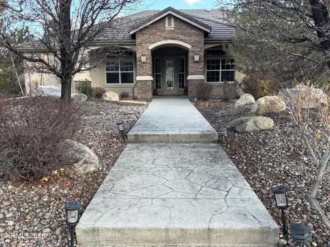 12020 Ocean View Dr, Sparks, NV 89441