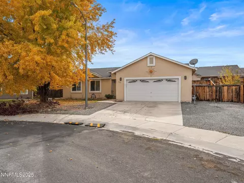 1921 Driver Ct, Fernley, NV 89408
