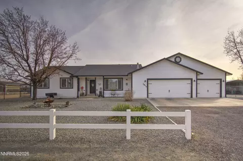2875 Horseshoe Ln, Fernley, NV 89408
