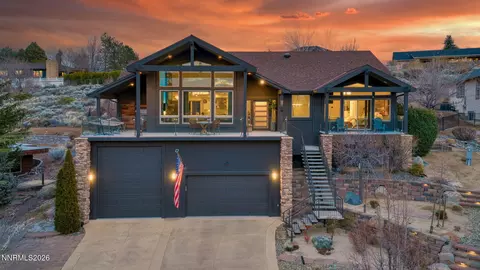 2170 Hunter Lake Dr, Reno, NV 89509