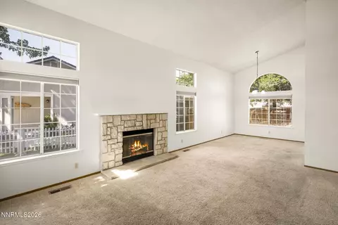 Living - 2152 Wabash Cir, Sparks, NV 89434 photo 2 of 8