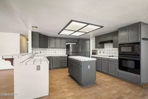 Kitchen - 2152 Wabash Cir, Sparks, NV 89434 photo 3 of 3