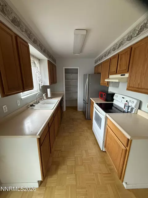 Kitchen - 285 Amanda Ln, Fallon, NV 89406 photo 1 of 1