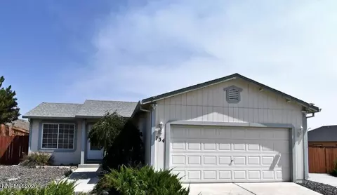 734 Renoir Dr, Sun Valley, NV 89433