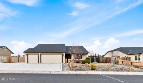 126 Hood Dr, Dayton, NV 89403
