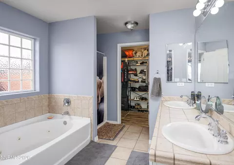Bath - 1850 Heidi Rd, Fallon, NV 89406 photo 1 of 2