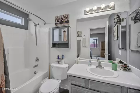 Bath - 18248 Silverleaf Ct, Reno, NV 89508 photo 2 of 2