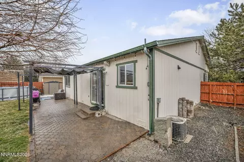 Exterior - 18248 Silverleaf Ct, Reno, NV 89508 photo 7 of 8