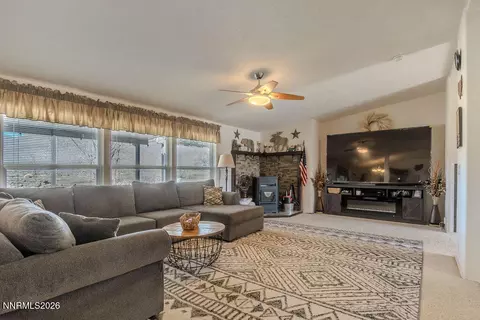4595 Hackamore Ln, Stagecoach, NV 89429 photo 9