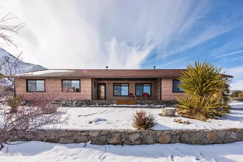 5 Pinon Dr, Wellington, NV 89444