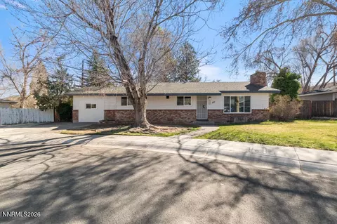 810 Lahontan Way, Reno, NV 89509