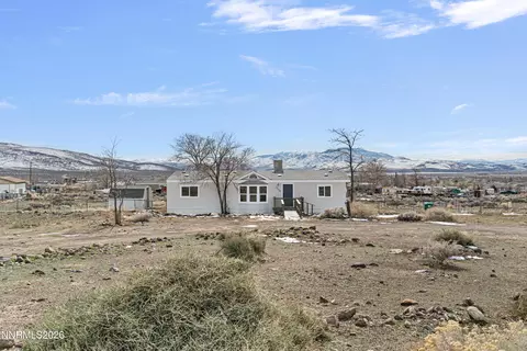 7775 Pueblo Dr, Stagecoach, NV 89429