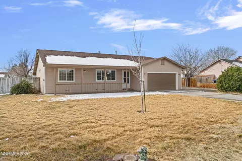 4015 Raven Dr, Fallon, NV 89406