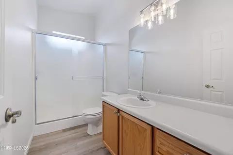 Bath - 4468 Hawk Dr, Fallon, NV 89406 photo 1 of 2