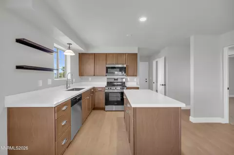 Kitchen - 1525 Bonanza Rd, Reno, NV 89521 photo 6 of 7