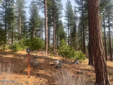 49 Boulders Bend Dr #76, Carson City, NV 89705