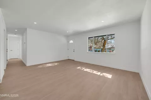 480 E Mclean Way, Sparks, NV 89431 photo 7
