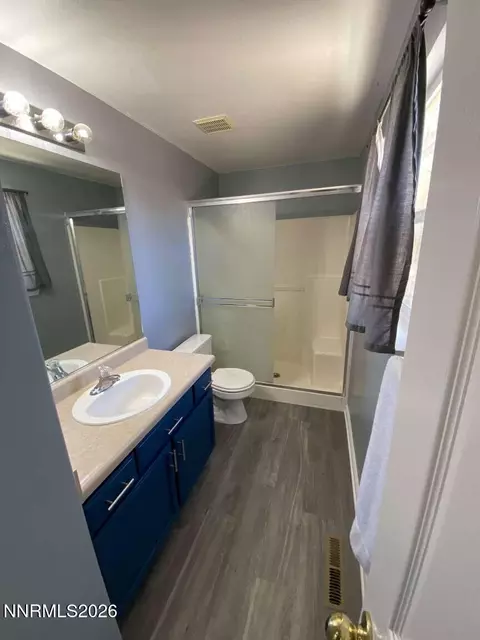 Bath - 621 Keppel St, Fallon, NV 89406 photo 2 of 2