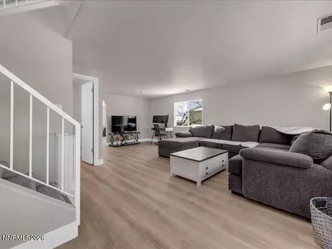 17130 E Opal Ct, Reno, NV 89508 photo 2