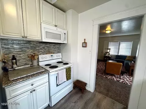 627 E 2nd St, Reno, NV 89502 photo 6