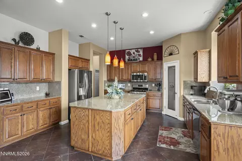 1302 Skyfire Ct, Sparks, NV 89441 photo 13
