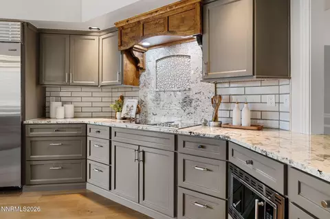 Kitchen - 41 Sawbuck Rd, Reno, NV 89519 photo 4 of 7